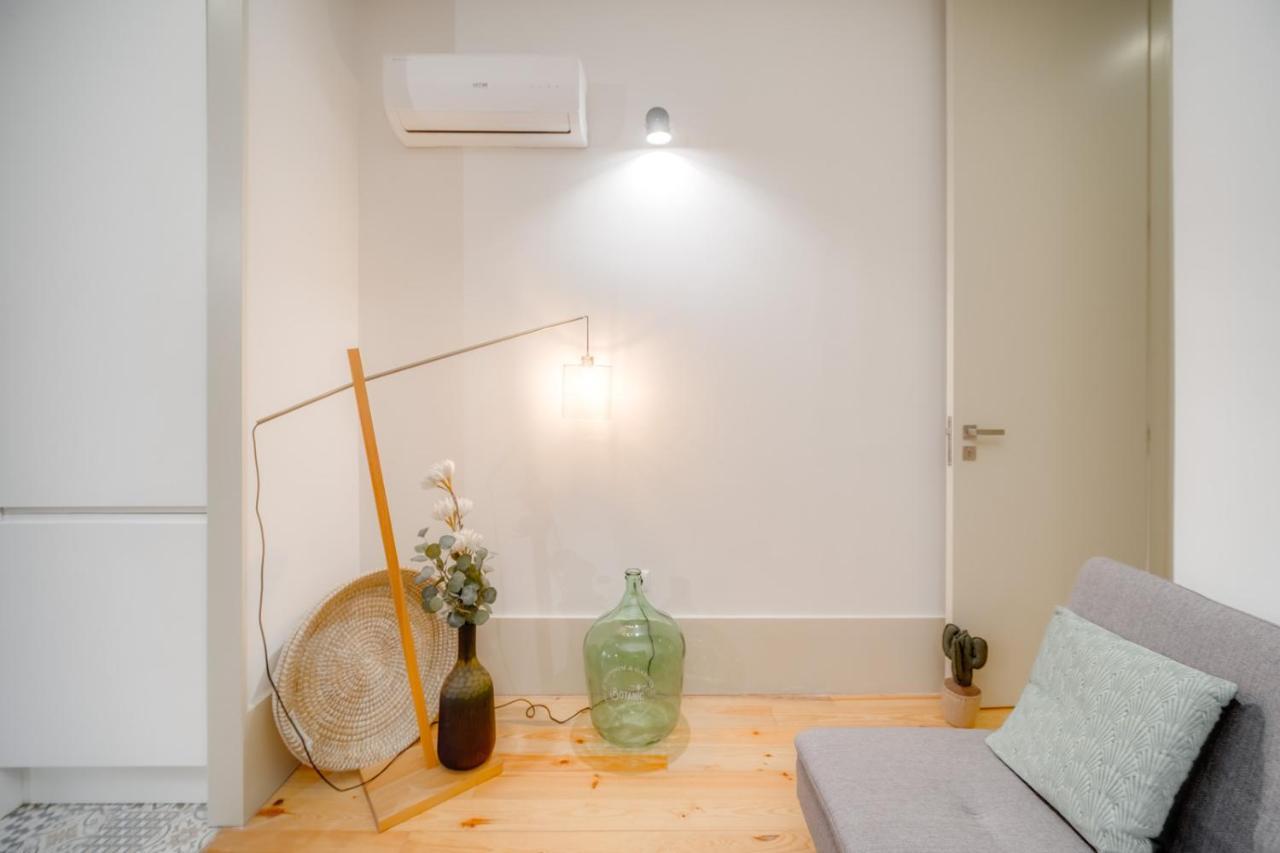 Nomad's Bonjardim City Flats Porto Bagian luar foto